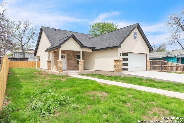 1318 Avenue D, Hondo, TX 78861, 3 Bedrooms Bedrooms, ,2 BathroomsBathrooms,Residential,For Sale,1318 Avenue D,0,1856537