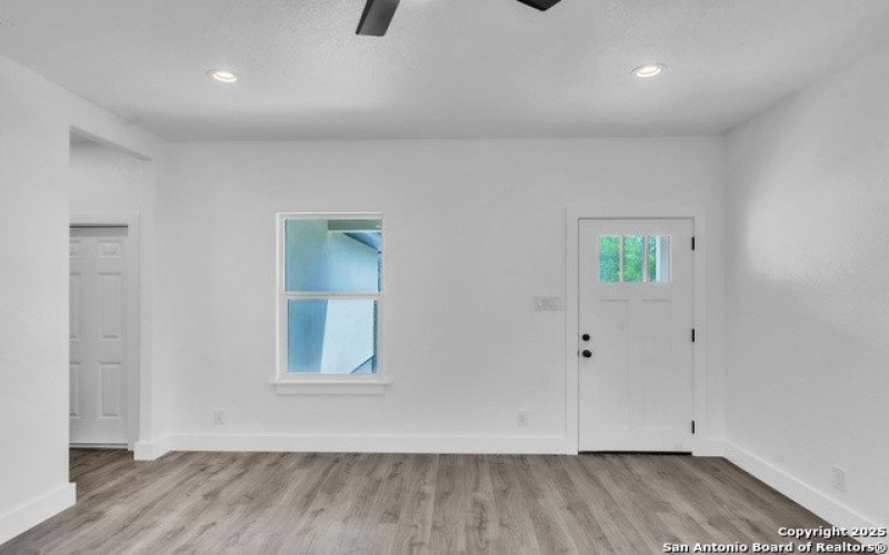 1318 Avenue D, Hondo, TX 78861, 3 Bedrooms Bedrooms, ,2 BathroomsBathrooms,Residential,For Sale,1318 Avenue D,0,1856537