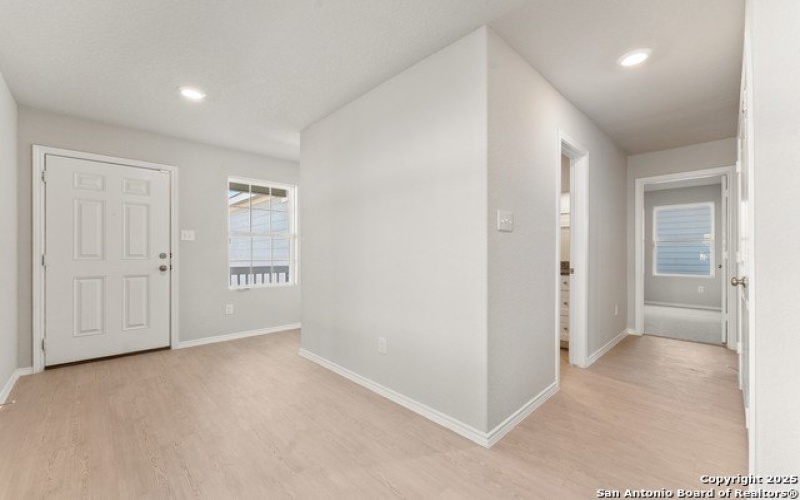 9012 Sumners Wise, Converse, TX 78109, 4 Habitaciones Habitaciones , ,2 BañosBaños,Residential,En Venta,9012 Sumners Wise,1856639