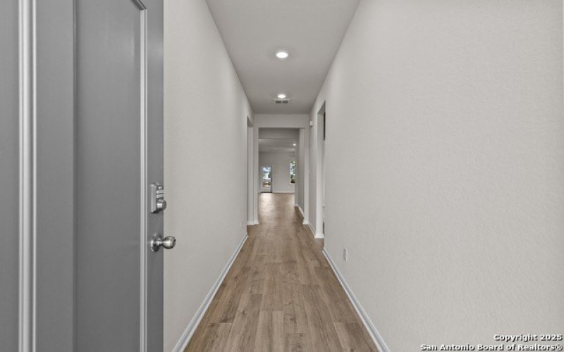15556 Bonnethead Road, San Antonio, TX 78253-7208, 4 Habitaciones Habitaciones , ,2 BañosBaños,Residential,En Venta,15556 Bonnethead Road,0,1860114