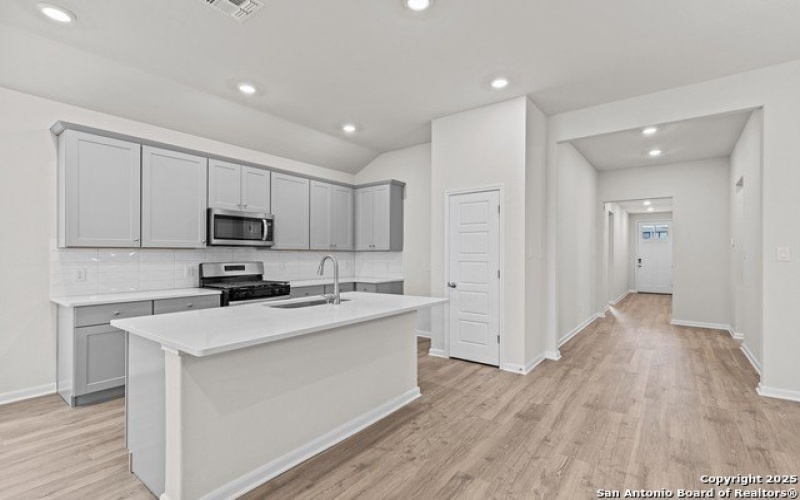 15556 Bonnethead Road, San Antonio, TX 78253-7208, 4 Habitaciones Habitaciones , ,2 BañosBaños,Residential,En Venta,15556 Bonnethead Road,0,1860114