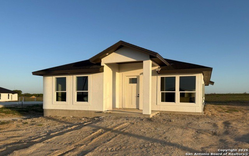 136 Camino Verde Ct, La Vernia, TX 78121, 3 Bedrooms Bedrooms, ,2 BathroomsBathrooms,Residential,For Sale,136 Camino Verde Ct,1860232