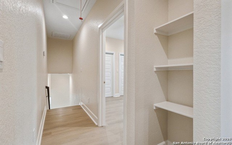 114 S Minter St, San Antonio, TX 78207, 3 Bedrooms Bedrooms, ,2 BathroomsBathrooms,Residential,For Sale,114 S Minter St,1860355
