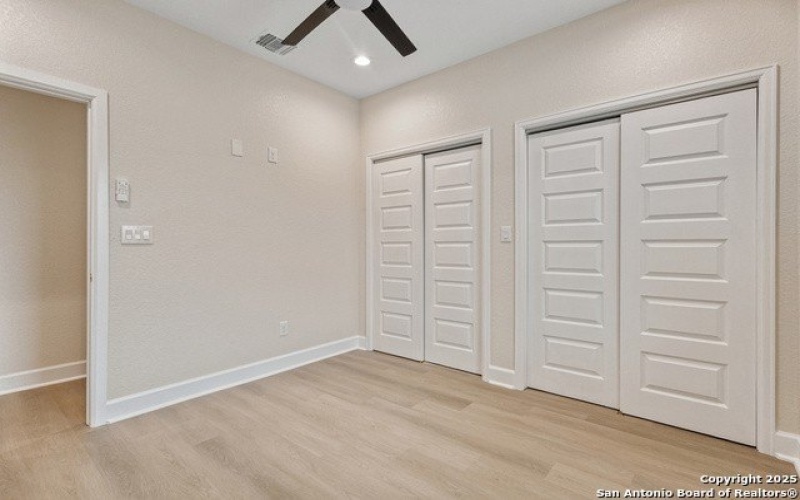 114 S Minter St, San Antonio, TX 78207, 3 Bedrooms Bedrooms, ,2 BathroomsBathrooms,Residential,For Sale,114 S Minter St,1860355