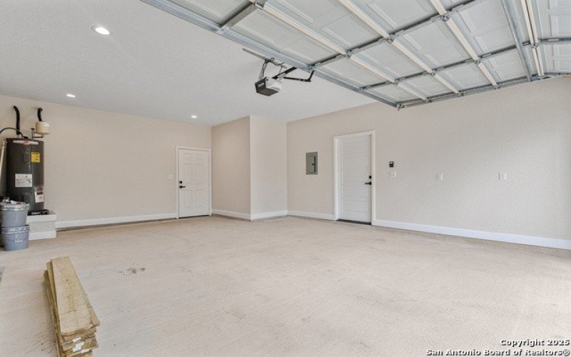 114 S Minter St, San Antonio, TX 78207, 3 Bedrooms Bedrooms, ,2 BathroomsBathrooms,Residential,For Sale,114 S Minter St,1860355