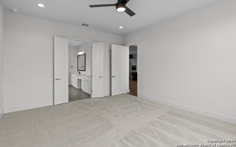 504 Lac Du Ciel, New Braunfels, TX 78130, 4 Bedrooms Bedrooms, ,3 BathroomsBathrooms,Residential,For Sale,504 Lac Du Ciel,1860532