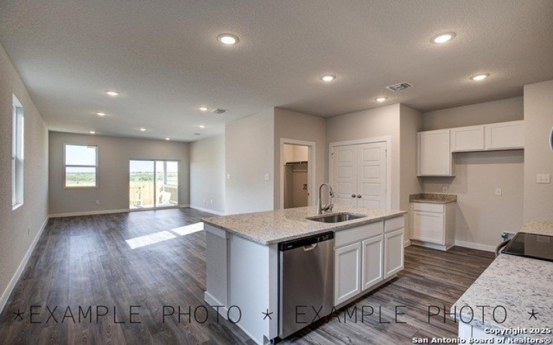 4003 Spirit Star Drive, San Antonio, TX 78109, 4 Habitaciones Habitaciones , ,2 BañosBaños,Residential,En Venta,4003 Spirit Star Drive,1857072