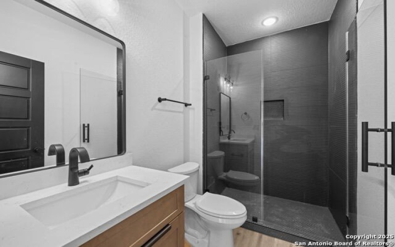 125 Dashiell, San Antonio, TX 78203, ,7 BañosBaños,Residential Multi Family,En Venta,125 Dashiell,0,1860713