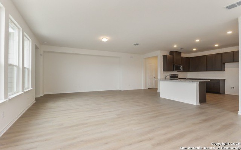 8015 KINGFISHER LANDING, San Antonio, TX 78253, 3 Habitaciones Habitaciones , ,2 BañosBaños,Residential,En Venta,8015 KINGFISHER LANDING,1860902