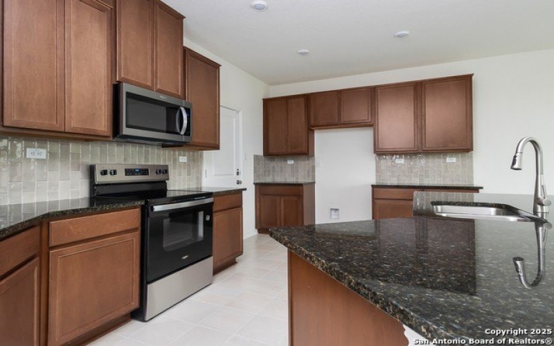 425 PANTHER PASS, Seguin, TX 78155, 3 Bedrooms Bedrooms, ,2 BathroomsBathrooms,Residential,For Sale,425 PANTHER PASS,1860930