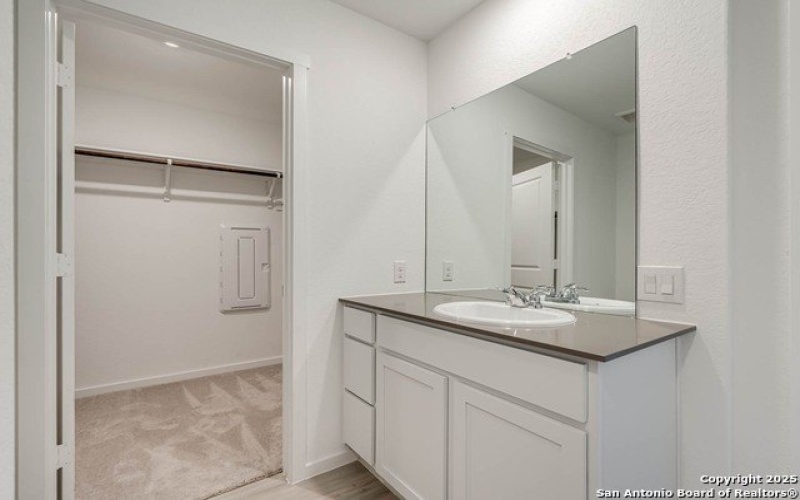 10707 Vesta Curve, San Antonio, TX 78224, 3 Habitaciones Habitaciones , ,2 BañosBaños,Residential,En Venta,10707 Vesta Curve,0,1857929