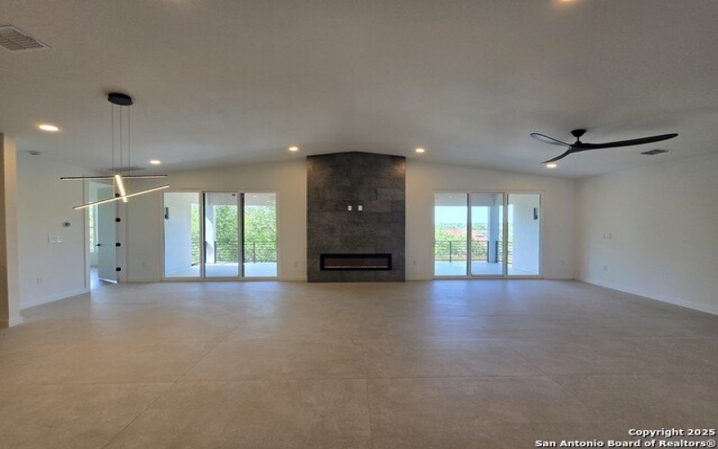 707 Lone Circle, San Antonio, TX 78260, 4 Habitaciones Habitaciones , ,5 BañosBaños,Residential,En Venta,707 Lone Circle,0,1857963