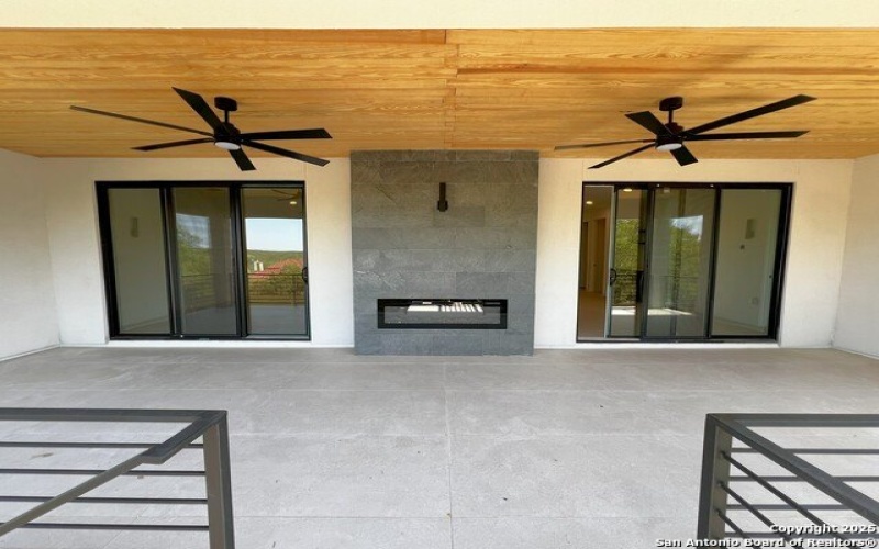 707 Lone Circle, San Antonio, TX 78260, 4 Habitaciones Habitaciones , ,5 BañosBaños,Residential,En Venta,707 Lone Circle,0,1857963
