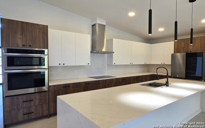 707 Lone Circle, San Antonio, TX 78260, 4 Habitaciones Habitaciones , ,5 BañosBaños,Residential,En Venta,707 Lone Circle,0,1857963
