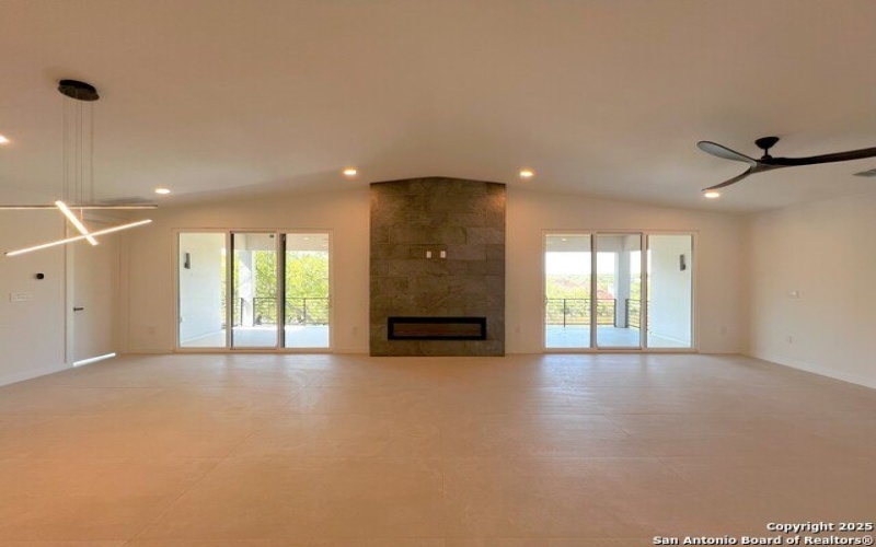 707 Lone Circle, San Antonio, TX 78260, 4 Habitaciones Habitaciones , ,5 BañosBaños,Residential,En Venta,707 Lone Circle,0,1857963