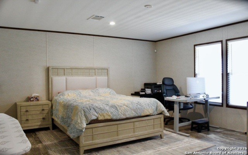 6286 FM 2146, Jourdanton, TX 78026, 5 Habitaciones Habitaciones , ,3 BañosBaños,Granja,En Venta,6286 FM 2146,1858387