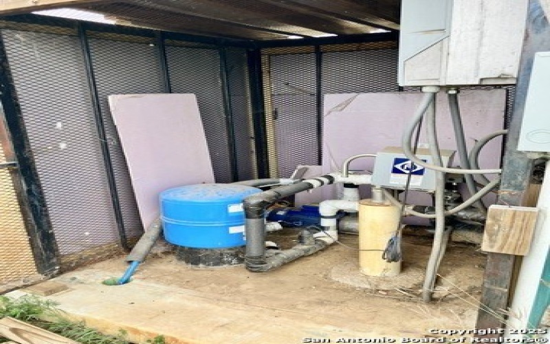 6286 FM 2146, Jourdanton, TX 78026, 5 Habitaciones Habitaciones , ,3 BañosBaños,Granja,En Venta,6286 FM 2146,1858387