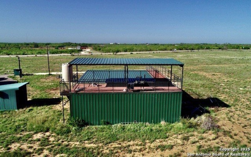 6286 FM 2146, Jourdanton, TX 78026, 5 Habitaciones Habitaciones , ,3 BañosBaños,Granja,En Venta,6286 FM 2146,1858387