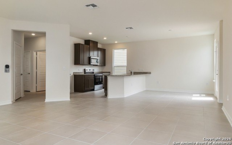 13226 CLUB HOUSE BLVD., San Antonio, TX 78221, 3 Habitaciones Habitaciones , ,2 BañosBaños,Residential,En Venta,13226 CLUB HOUSE BLVD.,1858507