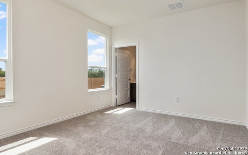 13226 CLUB HOUSE BLVD., San Antonio, TX 78221, 3 Habitaciones Habitaciones , ,2 BañosBaños,Residential,En Venta,13226 CLUB HOUSE BLVD.,1858507