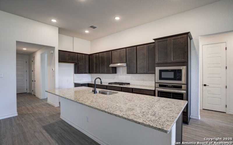 137 HIGHLAND PARK, Castroville, TX 78009, 4 Bedrooms Bedrooms, ,3 BathroomsBathrooms,Residential,For Sale,137 HIGHLAND PARK,1862375