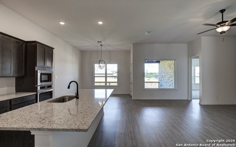137 HIGHLAND PARK, Castroville, TX 78009, 4 Bedrooms Bedrooms, ,3 BathroomsBathrooms,Residential,For Sale,137 HIGHLAND PARK,1862375