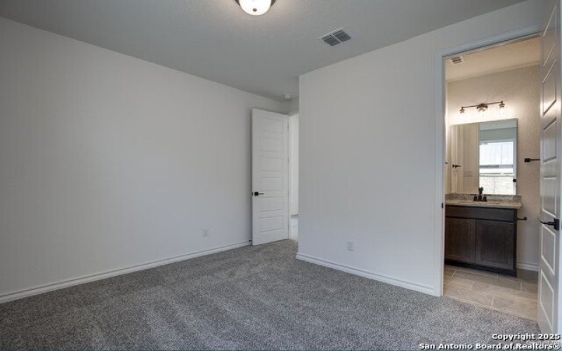 137 HIGHLAND PARK, Castroville, TX 78009, 4 Bedrooms Bedrooms, ,3 BathroomsBathrooms,Residential,For Sale,137 HIGHLAND PARK,1862375
