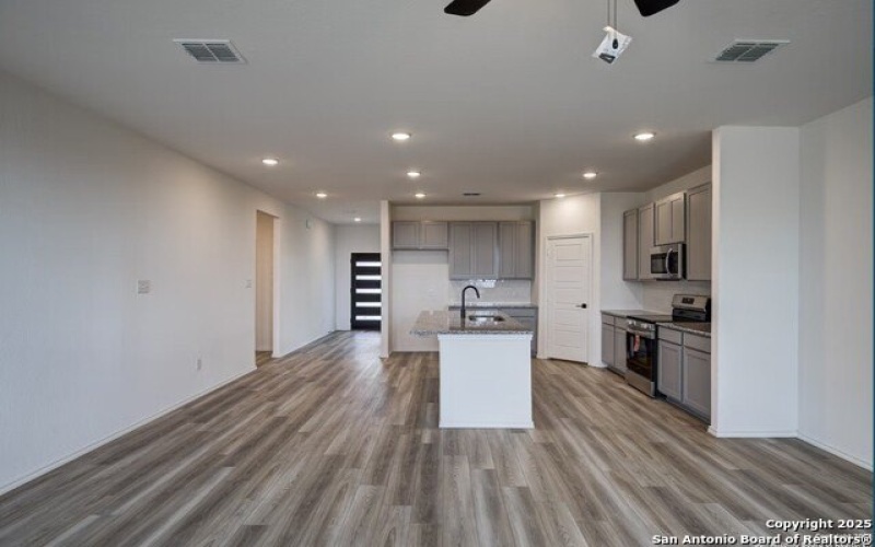 6602 LOWRIE BLOCK, San Antonio, TX 78239, 4 Bedrooms Bedrooms, ,3 BathroomsBathrooms,Residential,For Sale,6602 LOWRIE BLOCK,1862411