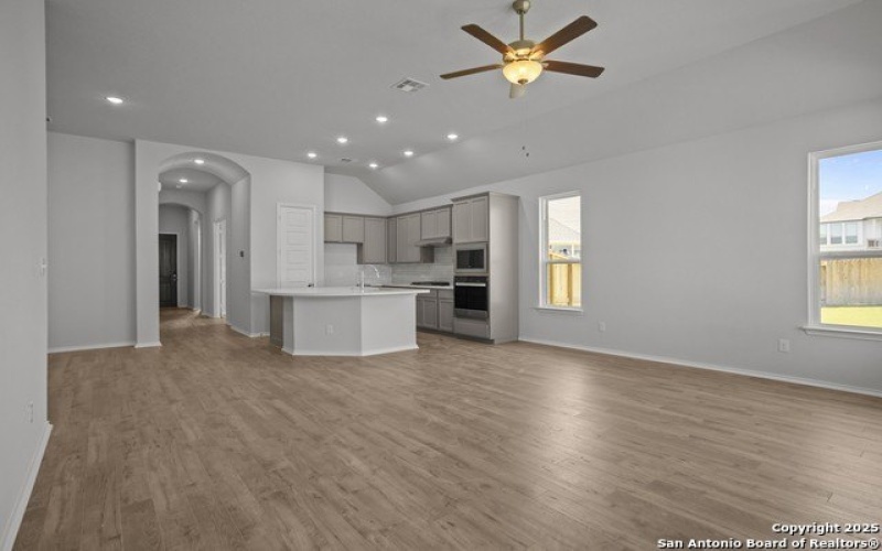 307 Foxtail Path, Cibolo, TX 78108, 3 Habitaciones Habitaciones , ,2 BañosBaños,Residential,En Venta,307 Foxtail Path,0,1862473