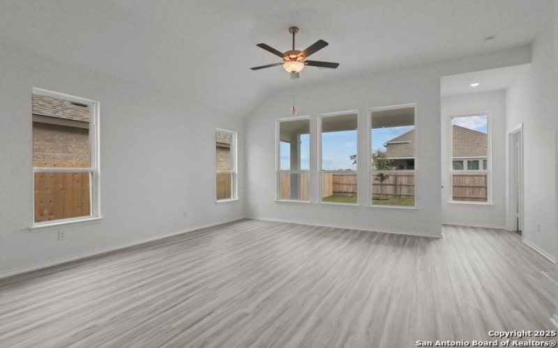 2820 Bergamot Dr, New Braunfels, TX 78130, 3 Habitaciones Habitaciones , ,2 BañosBaños,Residential,En Venta,2820 Bergamot Dr,0,1862507