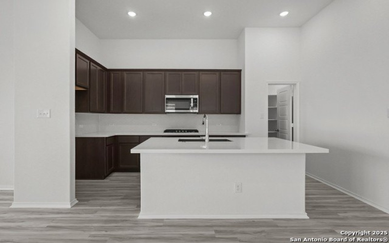 2820 Bergamot Dr, New Braunfels, TX 78130, 3 Habitaciones Habitaciones , ,2 BañosBaños,Residential,En Venta,2820 Bergamot Dr,0,1862507