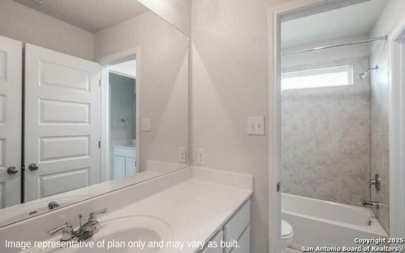 21039 Millstream Bend, San Antonio, TX 78266, 5 Habitaciones Habitaciones , ,3 BañosBaños,Residential,En Venta,21039 Millstream Bend,1864397