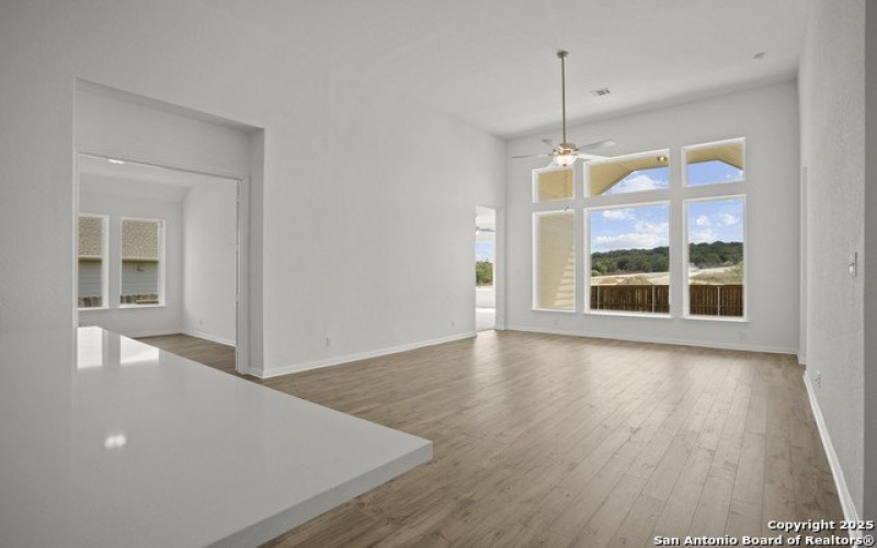 2812 Reeves Ln, Schertz, TX 78108, 4 Habitaciones Habitaciones , ,3 BañosBaños,Residential,En Venta,2812 Reeves Ln,0,1862519
