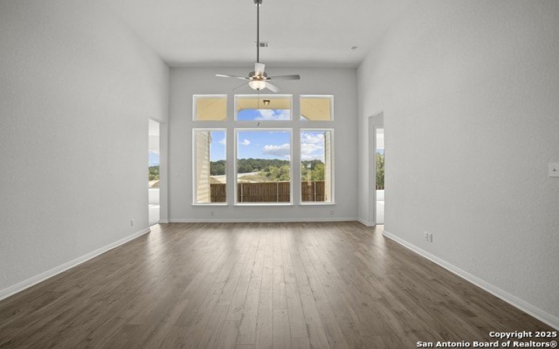 2812 Reeves Ln, Schertz, TX 78108, 4 Habitaciones Habitaciones , ,3 BañosBaños,Residential,En Venta,2812 Reeves Ln,0,1862519