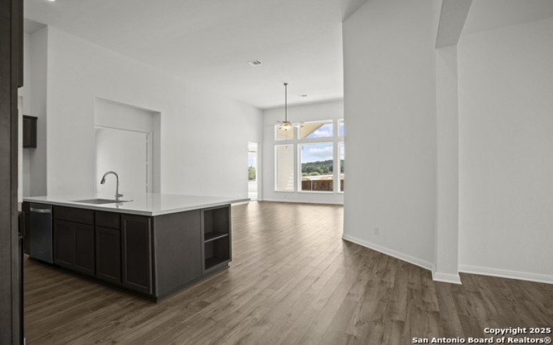 2812 Reeves Ln, Schertz, TX 78108, 4 Habitaciones Habitaciones , ,3 BañosBaños,Residential,En Venta,2812 Reeves Ln,0,1862519