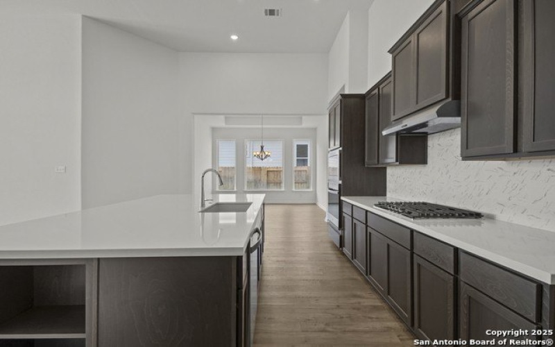 2812 Reeves Ln, Schertz, TX 78108, 4 Habitaciones Habitaciones , ,3 BañosBaños,Residential,En Venta,2812 Reeves Ln,0,1862519