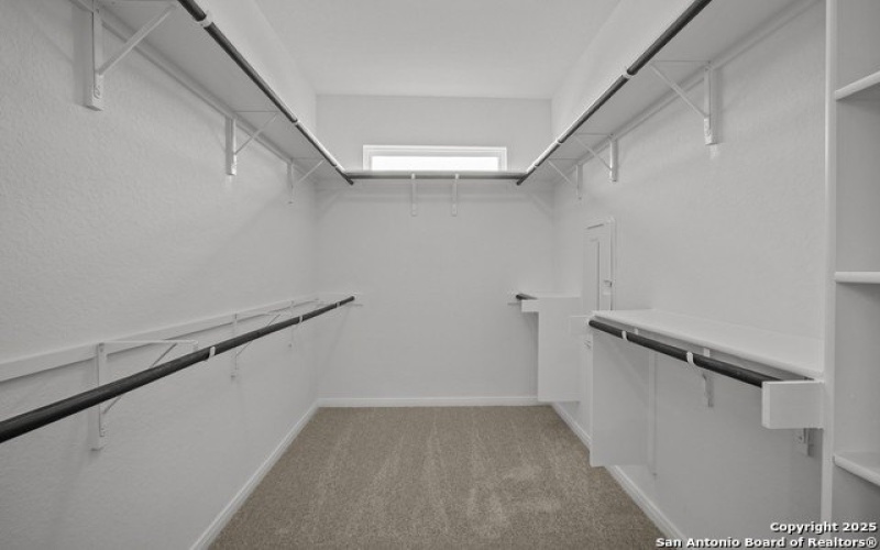 2804 Reeves Ln, Schertz, TX 78108, 5 Habitaciones Habitaciones , ,5 BañosBaños,Residential,En Venta,2804 Reeves Ln,0,1862523