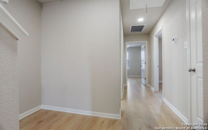 7227 John Palmer Dr., San Antonio, TX 78239, ,5 BathroomsBathrooms,Residential Multi Family,For Sale,7227 John Palmer Dr.,1862538