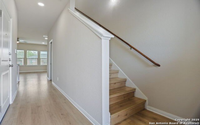 7227 John Palmer Dr., San Antonio, TX 78239, ,5 BathroomsBathrooms,Residential Multi Family,For Sale,7227 John Palmer Dr.,1862538