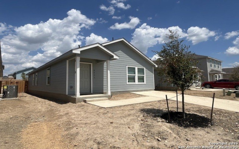 8823 Astral Place, San Antonio, TX 78252, 3 Habitaciones Habitaciones , ,2 BañosBaños,Residential,En Venta,8823 Astral Place,1862988