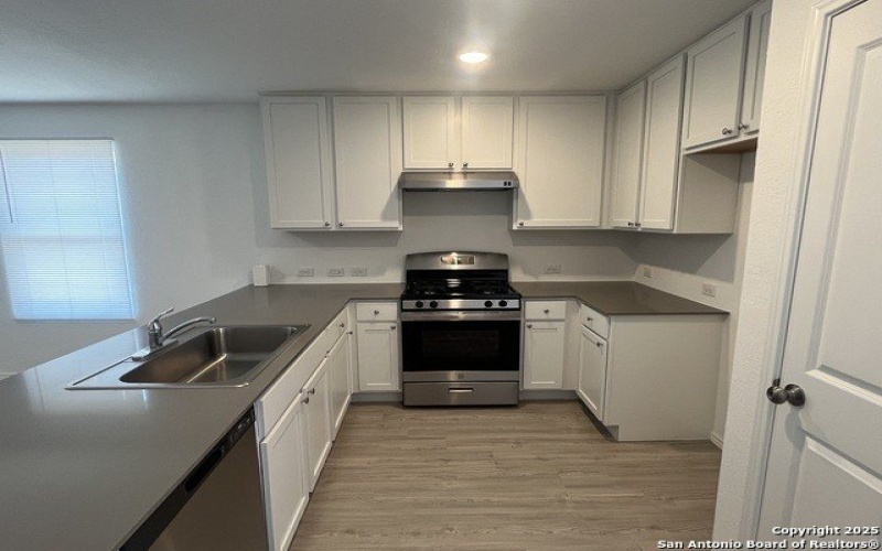 8823 Astral Place, San Antonio, TX 78252, 3 Habitaciones Habitaciones , ,2 BañosBaños,Residential,En Venta,8823 Astral Place,1862988