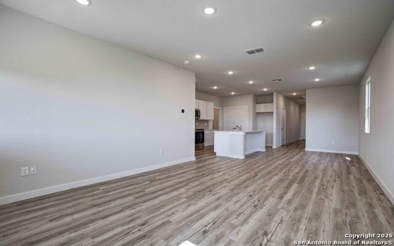 4726 Sahara Vlys, San Antonio, TX 78222, 4 Habitaciones Habitaciones , ,2 BañosBaños,Residential,En Venta,4726 Sahara Vlys,1863293