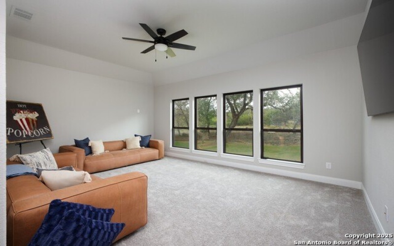 431 Falcon Cove, San Antonio, TX 78253, 4 Bedrooms Bedrooms, ,3 BathroomsBathrooms,Residential,For Sale,431 Falcon Cove,1863412