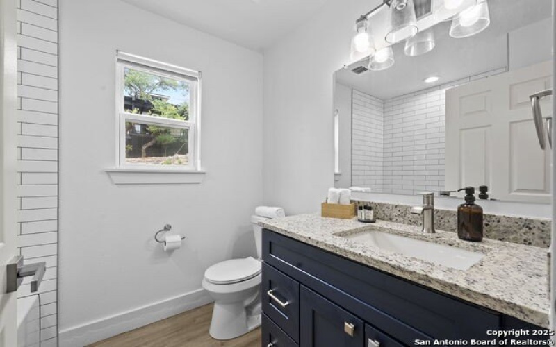 1050 Trail Pass Dr, Canyon Lake, TX 78133, 3 Habitaciones Habitaciones , ,2 BañosBaños,Residential,En Venta,1050 Trail Pass Dr,1862064