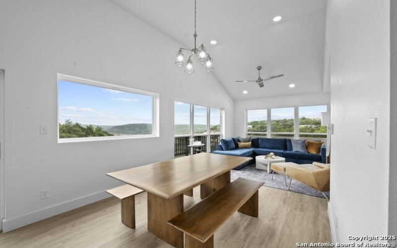 1050 Trail Pass Dr, Canyon Lake, TX 78133, 3 Habitaciones Habitaciones , ,2 BañosBaños,Residential,En Venta,1050 Trail Pass Dr,1862064