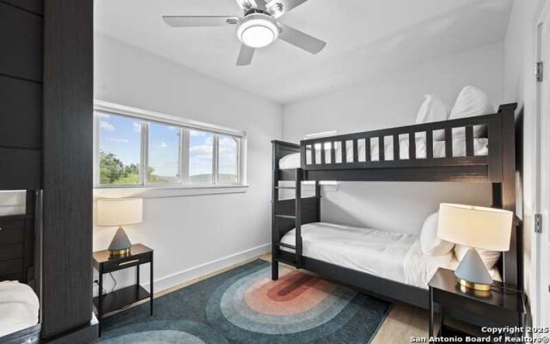 1050 Trail Pass Dr, Canyon Lake, TX 78133, 3 Habitaciones Habitaciones , ,2 BañosBaños,Residential,En Venta,1050 Trail Pass Dr,1862064