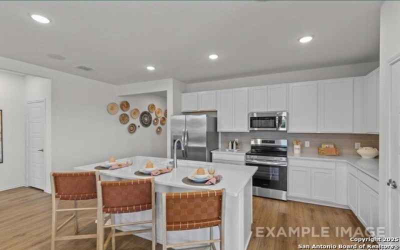 6615 Comanche Valley, San Antonio, TX 78247, 4 Habitaciones Habitaciones , ,3 BañosBaños,Residential,En Venta,6615 Comanche Valley,0,1862075