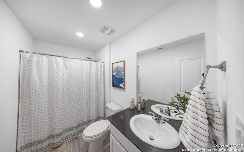 324 Alta Vista Ter, Seguin, TX 78155, 4 Habitaciones Habitaciones , ,2 BañosBaños,Residential,En Venta,324 Alta Vista Ter,1862139