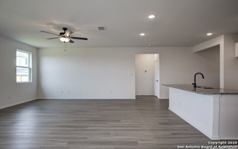 309 Jills Path, Seguin, TX 78155, 4 Bedrooms Bedrooms, ,3 BathroomsBathrooms,Residential,For Sale,309 Jills Path,1862161