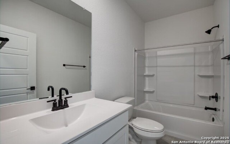 309 Jills Path, Seguin, TX 78155, 4 Bedrooms Bedrooms, ,3 BathroomsBathrooms,Residential,For Sale,309 Jills Path,1862161